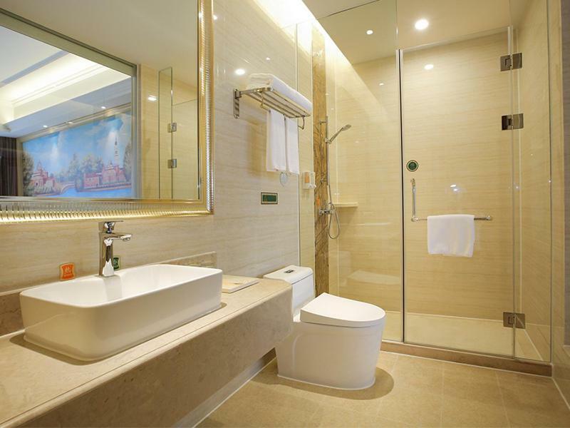 Vienna Hotel Guangzhou Baiyun Airport Экстерьер фото